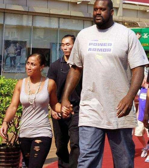 娱乐圈明星最萌身高差,第一对夫妻最搞笑,最后一对相差61厘米