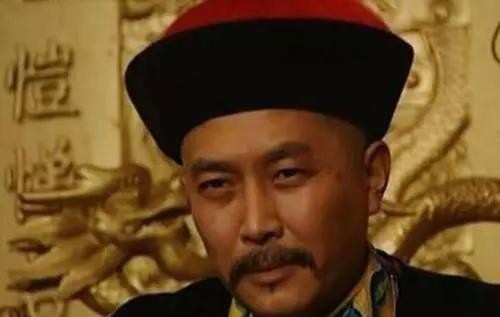 康熙寿命最长儿子,手握兵权从不未参与夺嫡,专家:70岁依然被乾隆重用