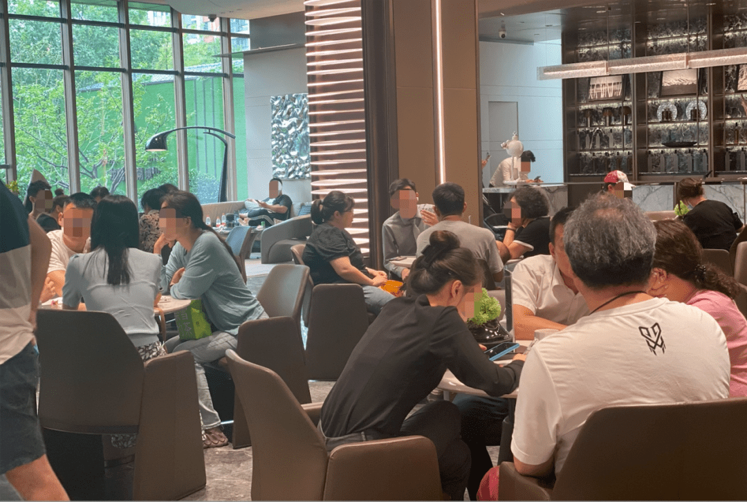 【时尚】【转】“认房不认贷”落地约两月:买房的等“捡漏”,卖房的等“有缘人”