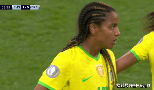 世界亚军巴西女足轰然倒下,惨遭点球绝杀,最终以总比分3-5不敌英格兰女足