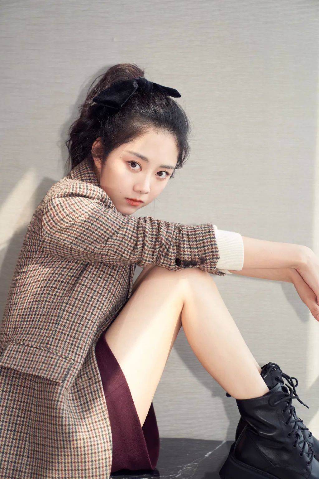 一张藏年龄的娃娃脸 不作妖有演技 谭松韵值得赞美!
