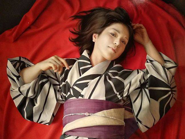 “日版冷军”笔下的美少女作品,古典唯美堪比高清照片,很震撼!