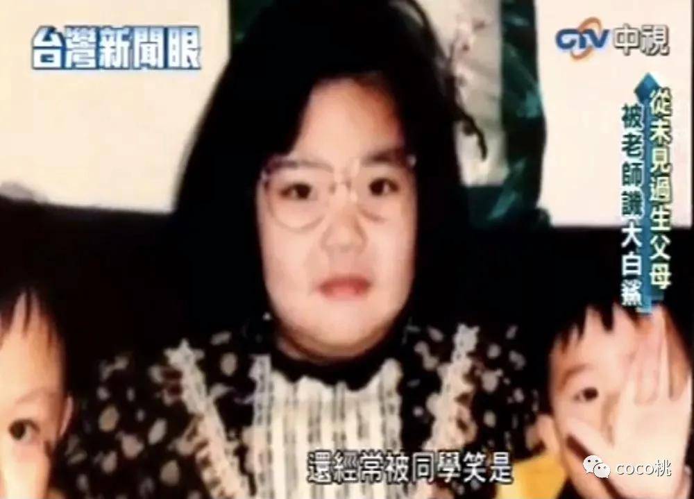 每次遇到渣男还都要爱,“康熙女神”小甜甜到底是有多恨嫁?