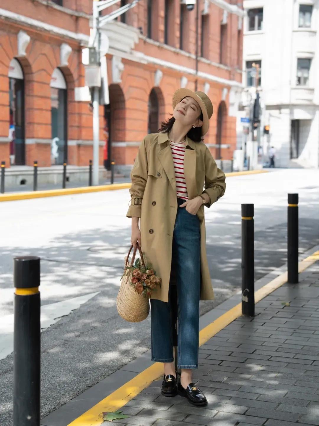 【时尚】【转】早秋季节必备的5款时尚单品,简约时髦又显气质,优雅女人都爱穿