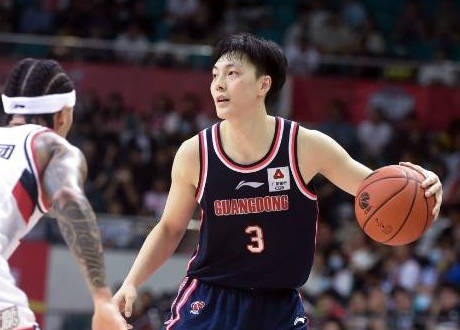 爆冷!广东遭天津18分大逆转 胡明轩20分难阻两连败