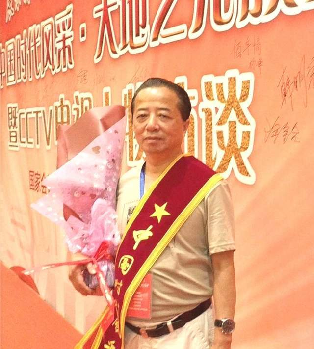 石长青:焦墨画虾第一人