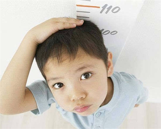 【萌喵】【转】孩子个子矮,到底是晚长还是发育迟缓,家长可以这样判断