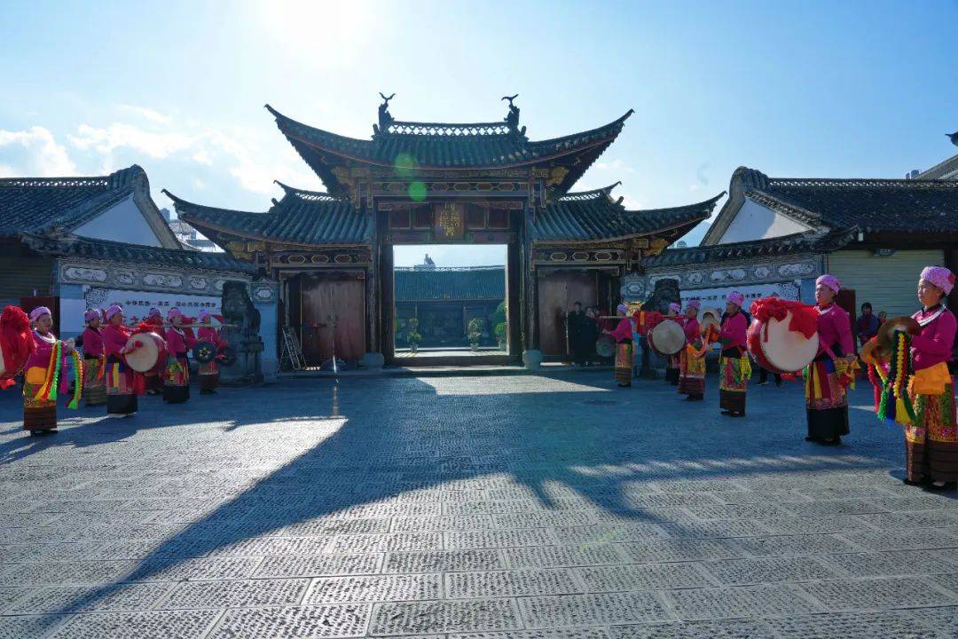 【转】除了三亚和版纳,中国还有一座边境城市非常适合过冬,人少物价低