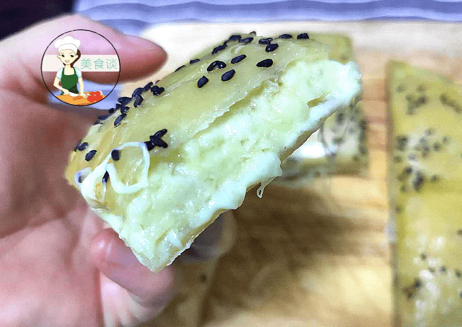 这早餐饼,不用发面、不用揉面,香软又拉丝,儿子隔三差五点名要