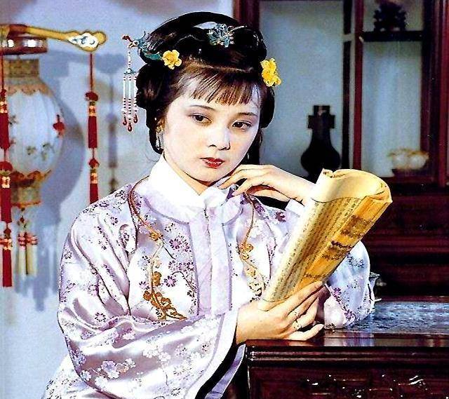 《红楼梦》:她才华不逊于黛玉,容貌不亚于宝钗,却活成了妙玉