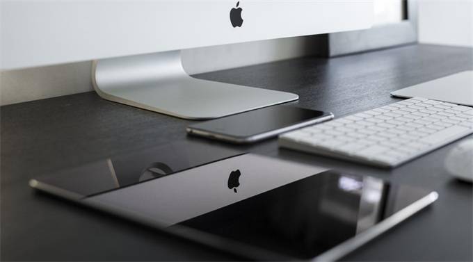 高端版本!传苹果将推出新款MacBook Air,搭载升级版M1芯片