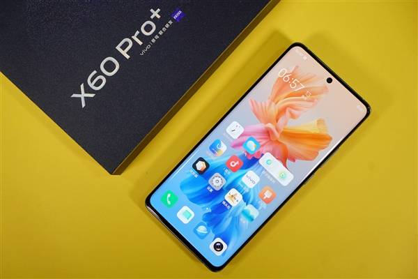 首款骁龙888微云台旗舰!vivo X60 Pro+开售:4998元起