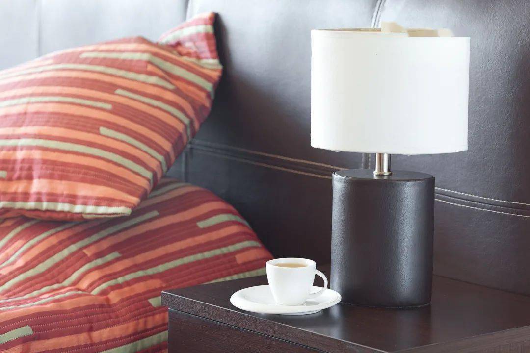 晨起一杯淡盐水好吗?5个喝水小纠结,一次解决