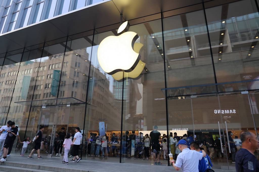 【转】苹果上财季大中华区营收下滑,但iPhone销量创纪录,库克对中国市场非常乐观