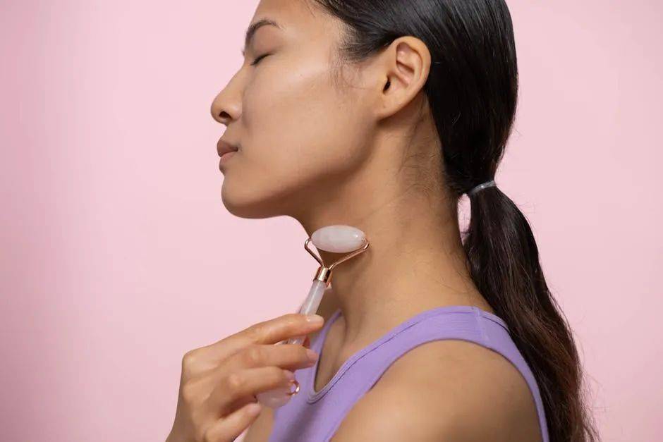 【时尚】【转】精油最佳使用时间和方法:护肤效果翻倍!