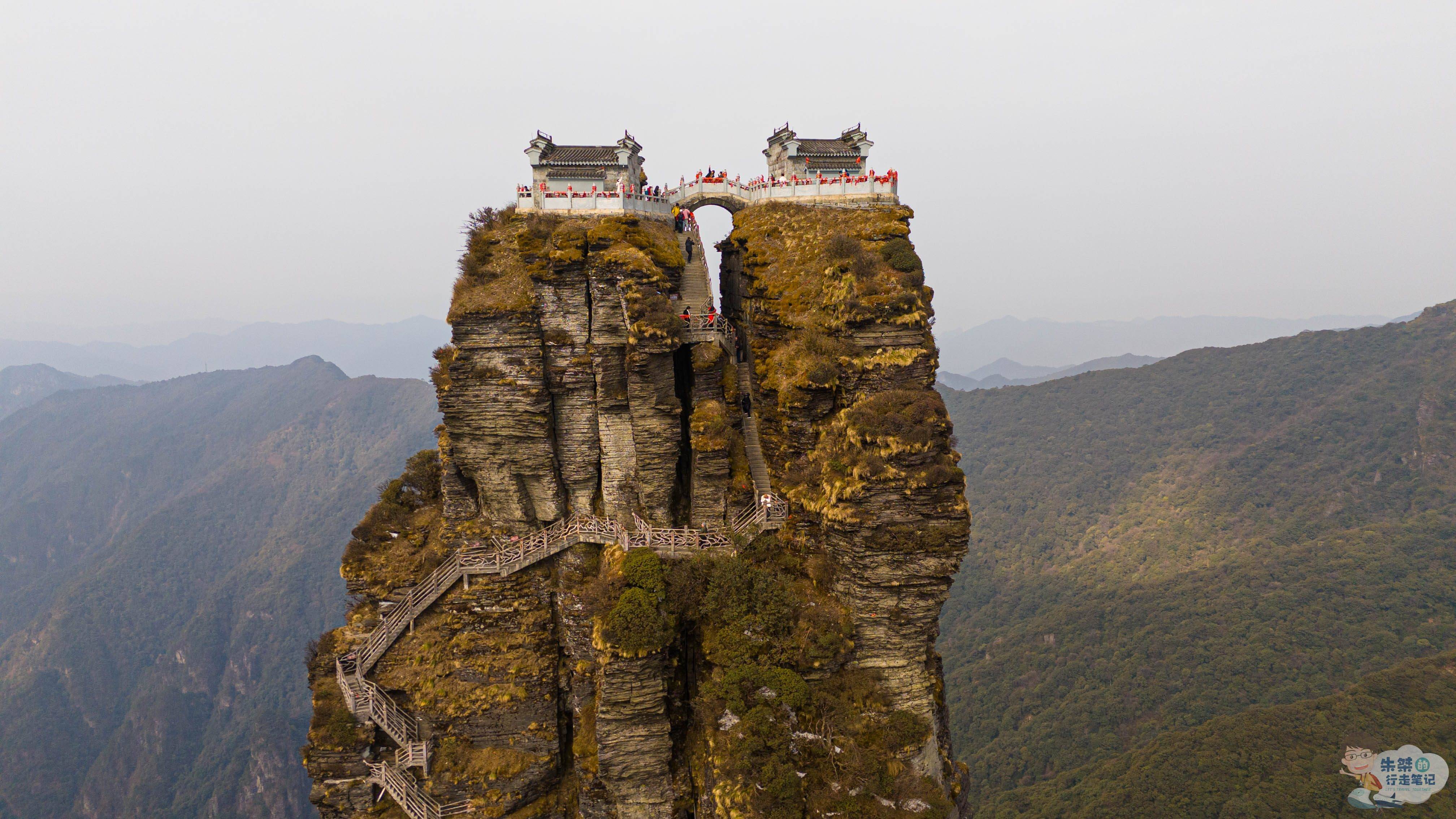 【转】打卡“贵州第一名山”,美如仙境、佛缘深厚,入选《世界遗产名录》