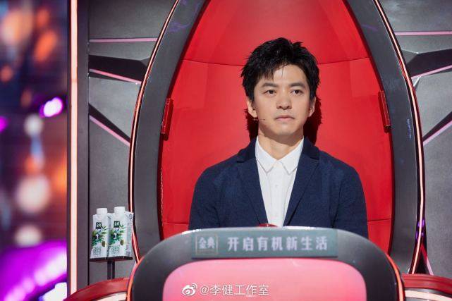 《中国好声音》第一首原创被批无病呻吟?网友:廉价版隔壁老樊!