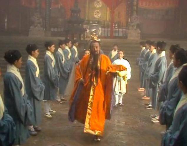 孙悟空为何翻不过如来手掌心?见了镇元子乾坤袖后才明白输在哪里