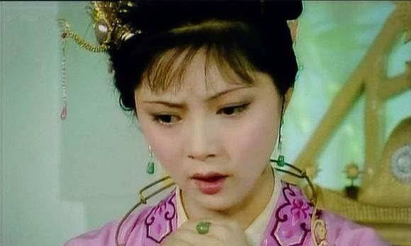 王夫人等对林黛玉逼迫过甚,最终贾母力主贾宝玉和林黛玉结合