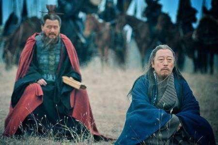 郭嘉不死,卧龙不出!郭嘉到底多厉害?他们实力根本不在一个量级