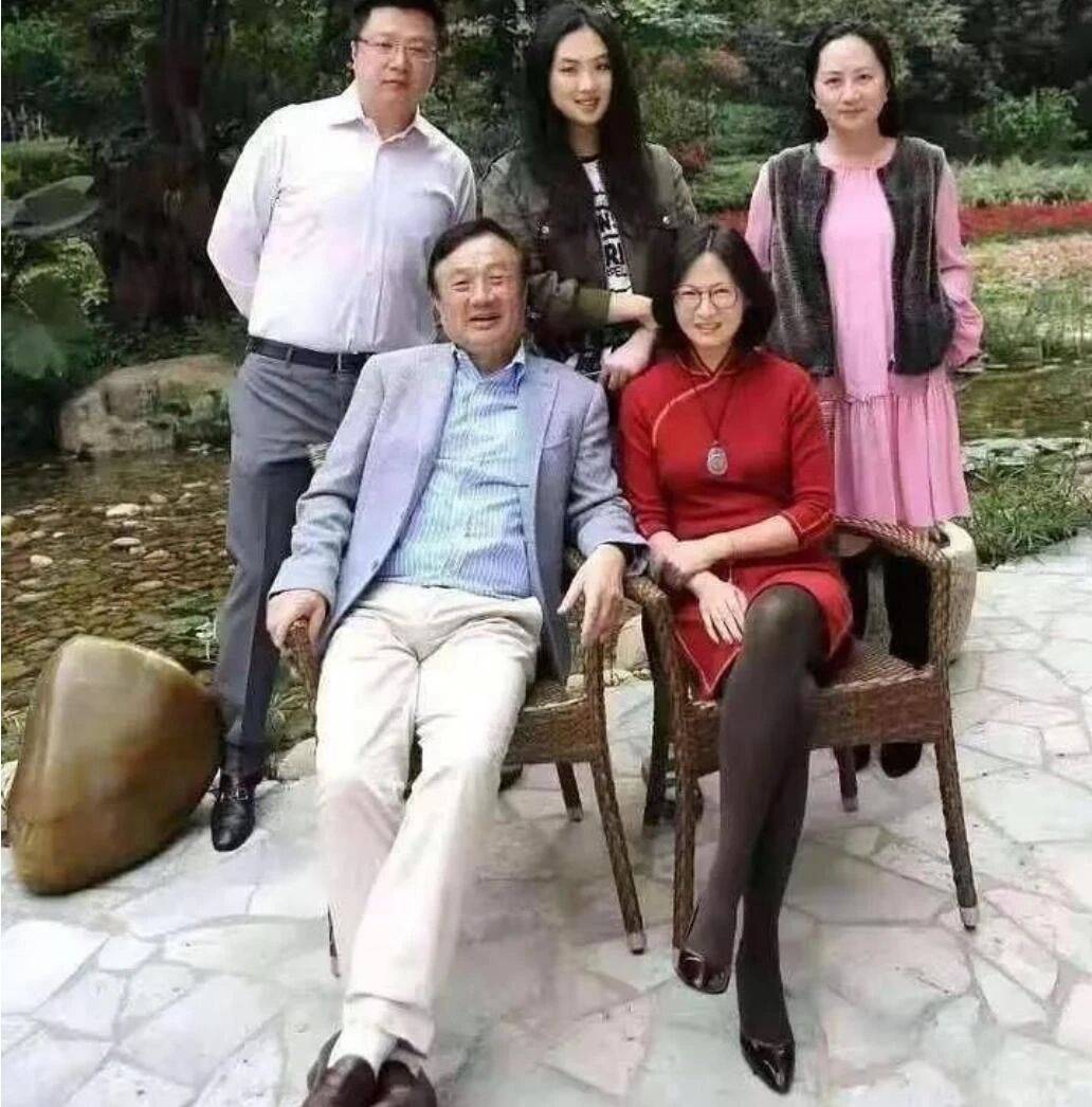 还想出道吗?比起同父异母姐姐,姚安娜不得人心,因为输在这3点