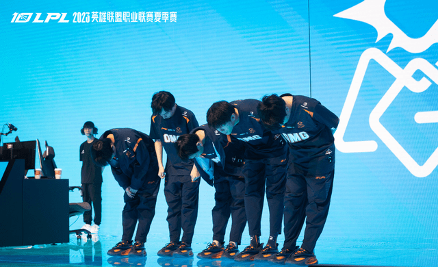 S13瑞士轮还未开赛,LPL某强队被曝解散!管理层真的尽力了