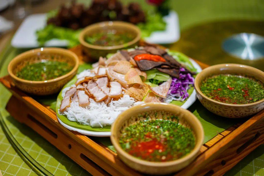 【转】除了三亚和版纳,中国还有一座边境城市非常适合过冬,人少物价低