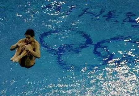 人物志-田亮:原本靠实力的跳水王子,为何跑娱乐圈靠颜值去了?