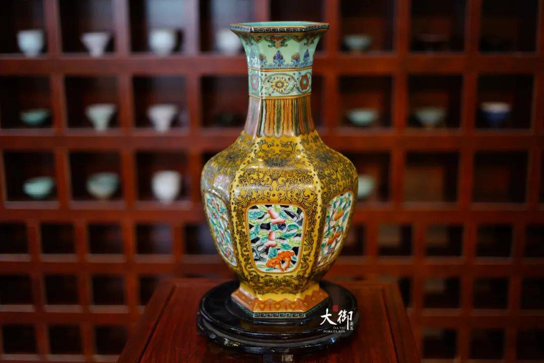 大御瓷器江新亮——瓷上皆妙笔,画间真性情