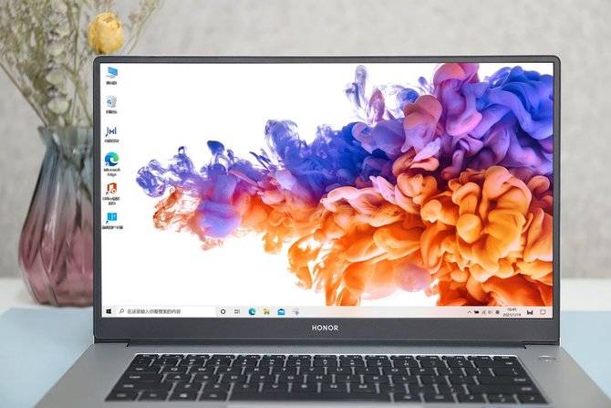 多屏协同再升级!荣耀 MagicBook 15全面屏轻薄本评测