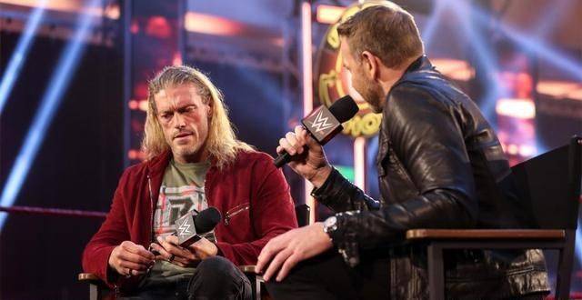 WWE也慌了?揭秘为何提前公布艾吉在皇家大赛回归的消息!