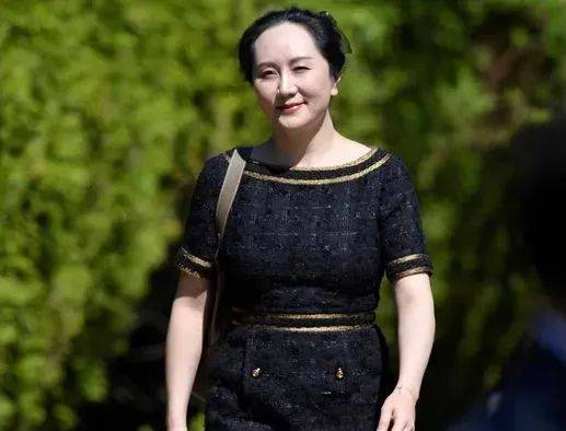 还想出道吗?比起同父异母姐姐,姚安娜不得人心,因为输在这3点