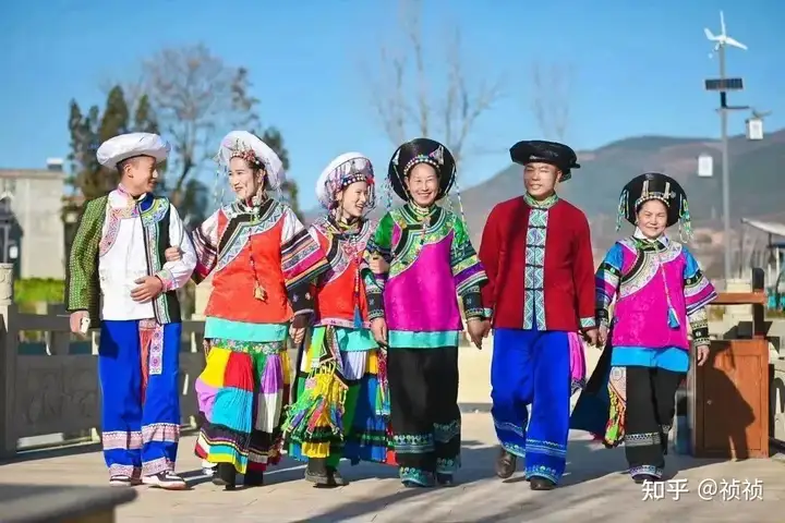 【转】以“凉”为名,此处香格里拉腹心,人人都听过却极少人去过,处处美景艳惊四座