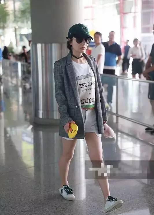 吴昕好不容易当一次仙女,却遇上了阿娇,撞衫热巴更是一秒见分晓