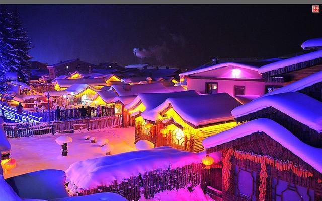 梦幻雪乡:童话般的冰雪世界,猪肉炖粉条、小鸡炖蘑菇一个也不少