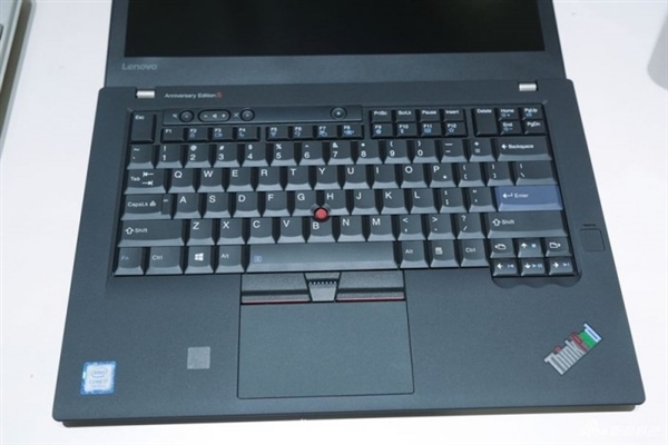 16999元买吗?ThinkPad 25周年版真机:情怀满满