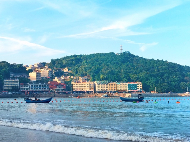 八月避暑好去处!穿越山林湖海,遇见惬意无比的至美夏天!