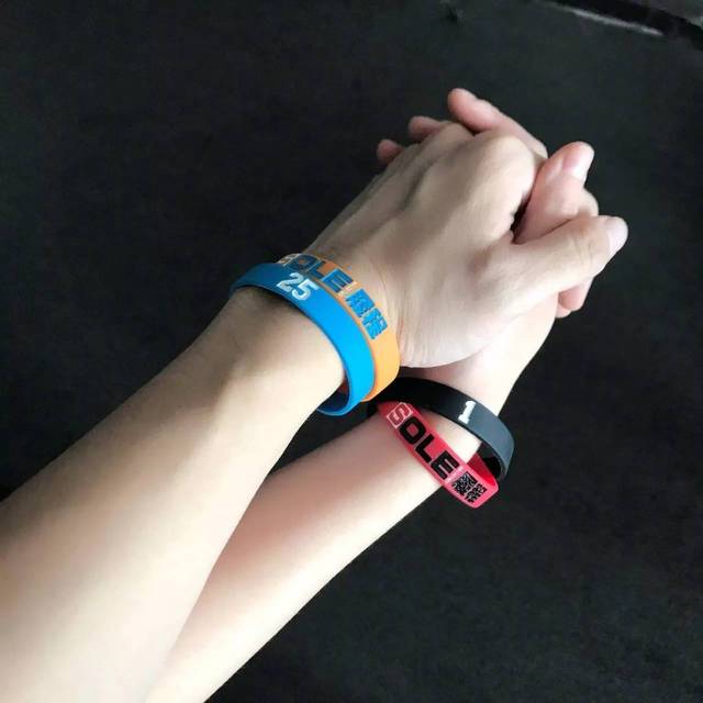 履程 | 执子之手,与子“鞋”老