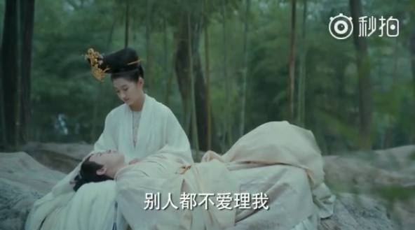 电视剧《凤囚凰》,关晓彤的宠弟日常太有爱了