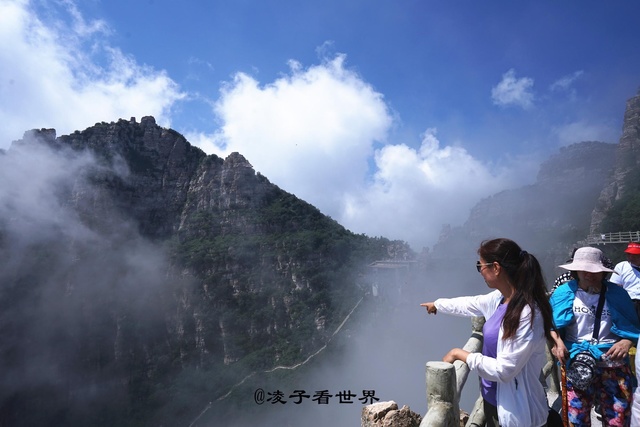 奇幻缥缈白石山,夏季避暑最佳地
