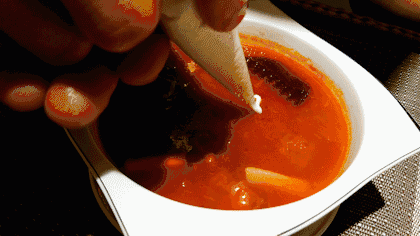 为什么说旅行中吃吃吃比看沿途的风景更重要?