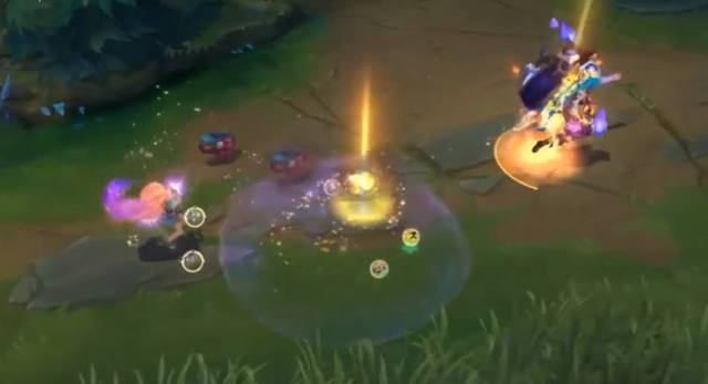 LOL新英雄逆天BUG:一人拥有全LOL的技能!这游戏没法玩了