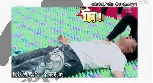 陈赫录节目被路人当面骂“陈贱人”,旁人看不下去怒斥!