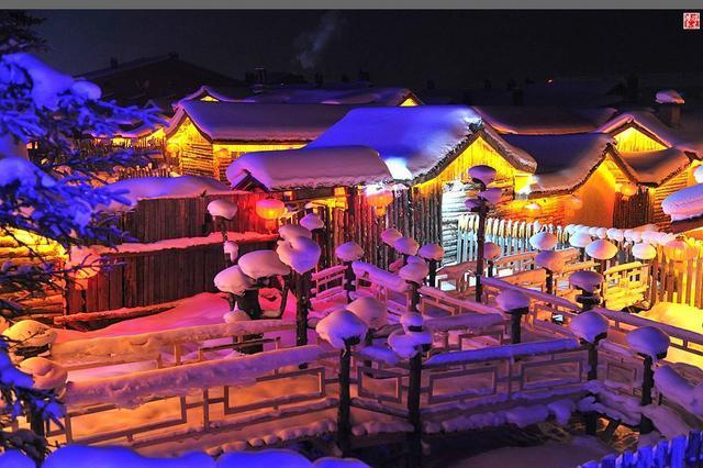 梦幻雪乡:童话般的冰雪世界,猪肉炖粉条、小鸡炖蘑菇一个也不少