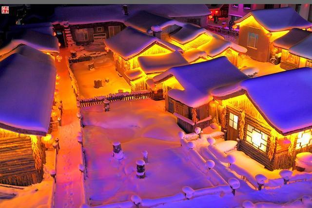 梦幻雪乡:童话般的冰雪世界,猪肉炖粉条、小鸡炖蘑菇一个也不少