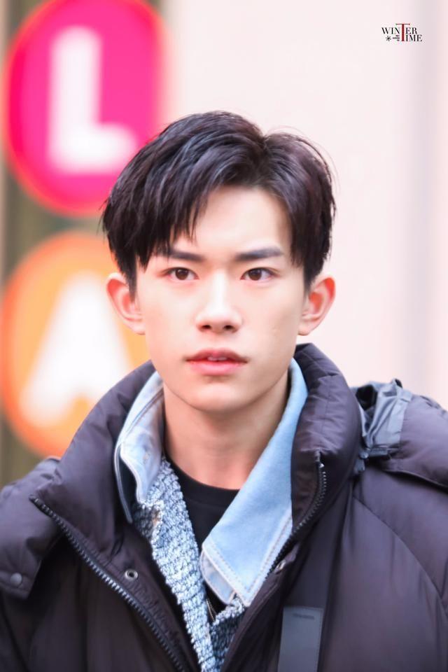 射手座的易烊千玺和这五种女生最有缘,你一定在里面!
