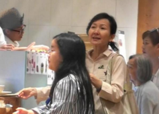 《新白娘子传奇》5大配角近况,法海开出租养家,他46岁因病去世