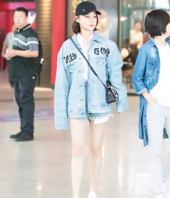 蜕变女神袁姗姗真的会穿,不信咱们赌一包辣条!