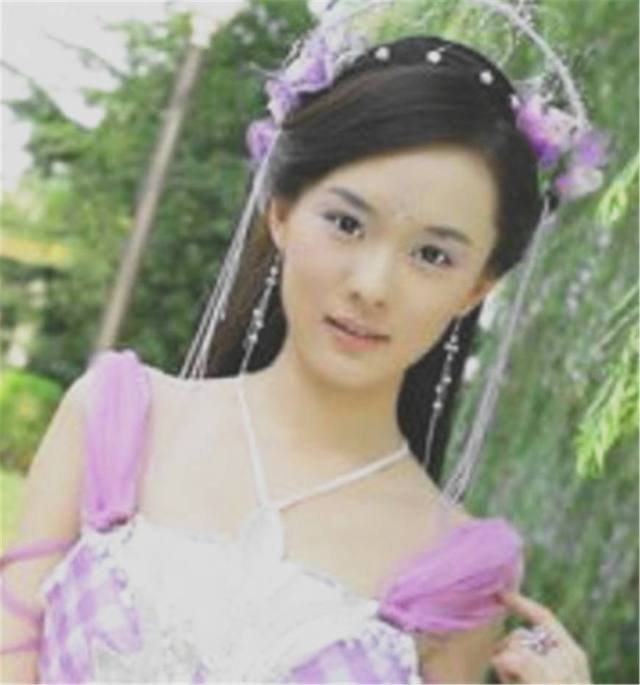 十二星座穿越到古代是哪一位眉心印花的美女?射手座的美翻了!