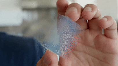 世界最轻甜品吃起来什么味?比纸还要轻的它入口即化